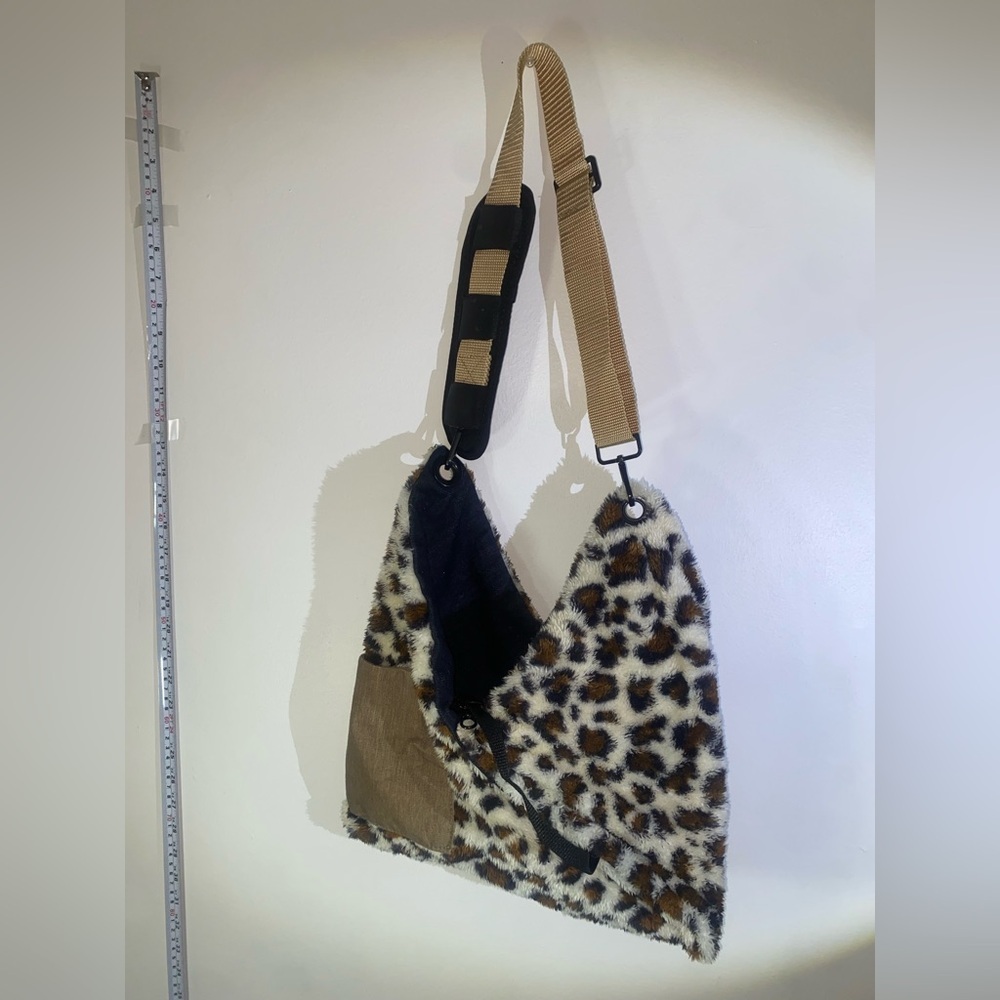 Chic Leopard Print Faux Fur Shoulder Bag Reversible Blue Jean style